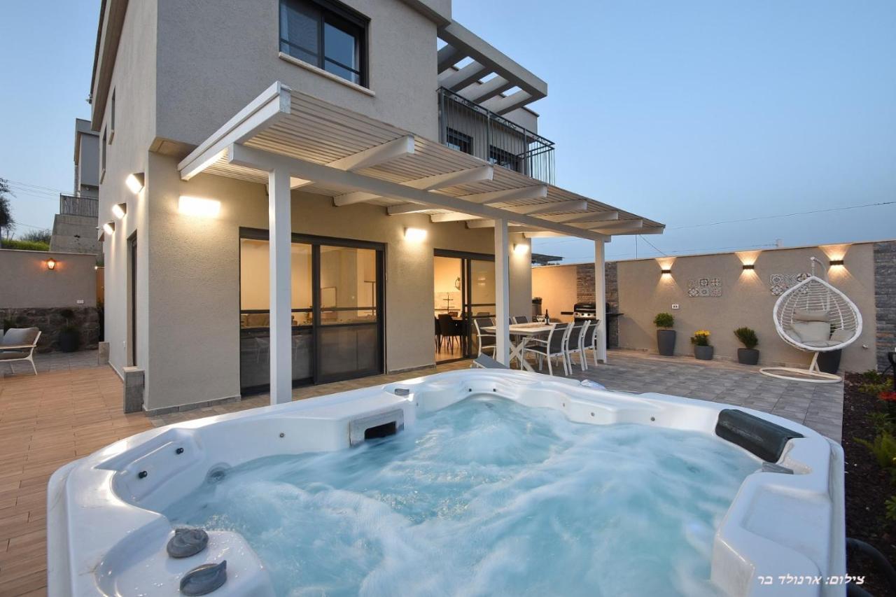 וילה מגדלא Villa Exterior photo
