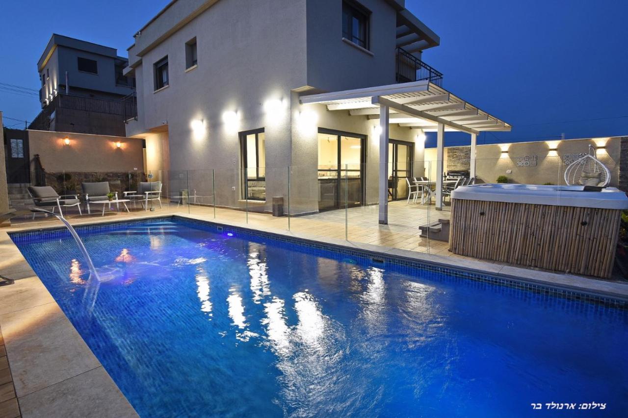 וילה מגדלא Villa Exterior photo