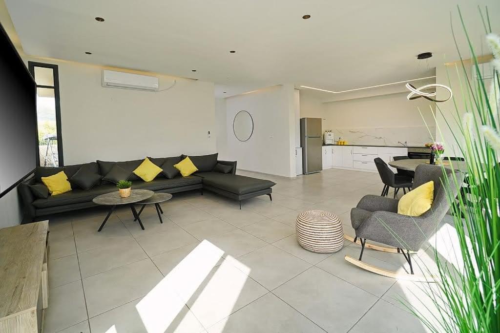 וילה מגדלא Villa Room photo